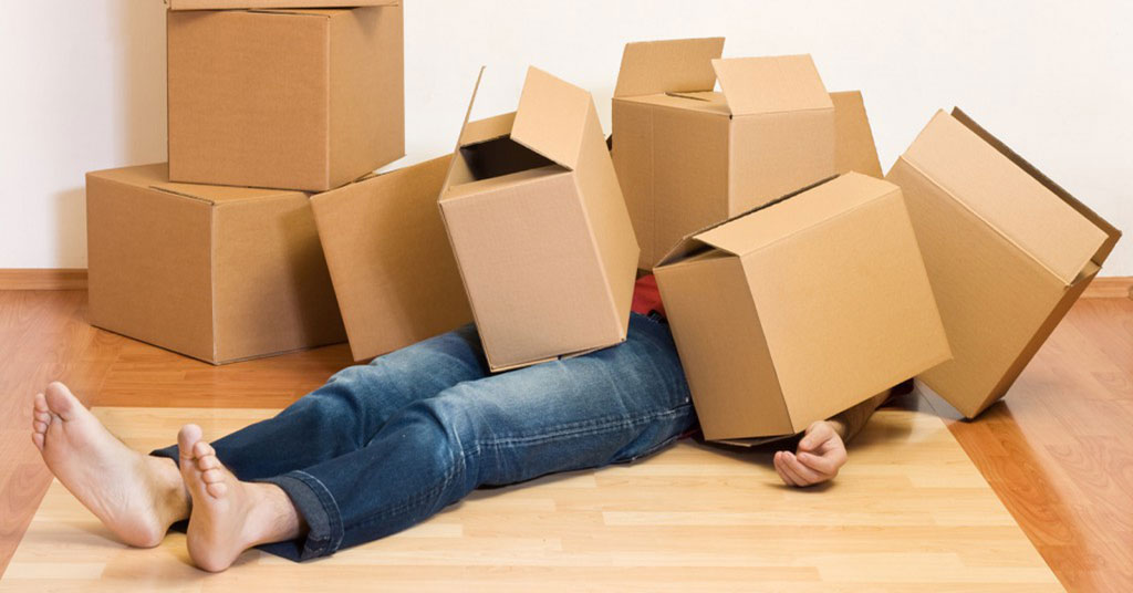 10 Reasons Why You Should Not Do a Move Yourself